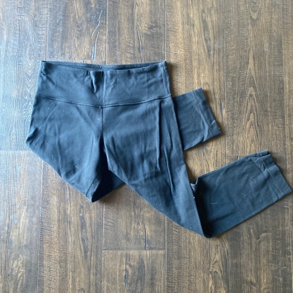 lululemon athletica wunder under crop 23” seamless black athletic leggings 6